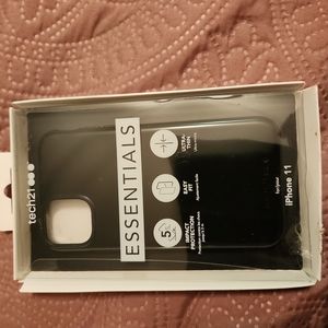 Tech21 Essentials for iPhone 11 - Black